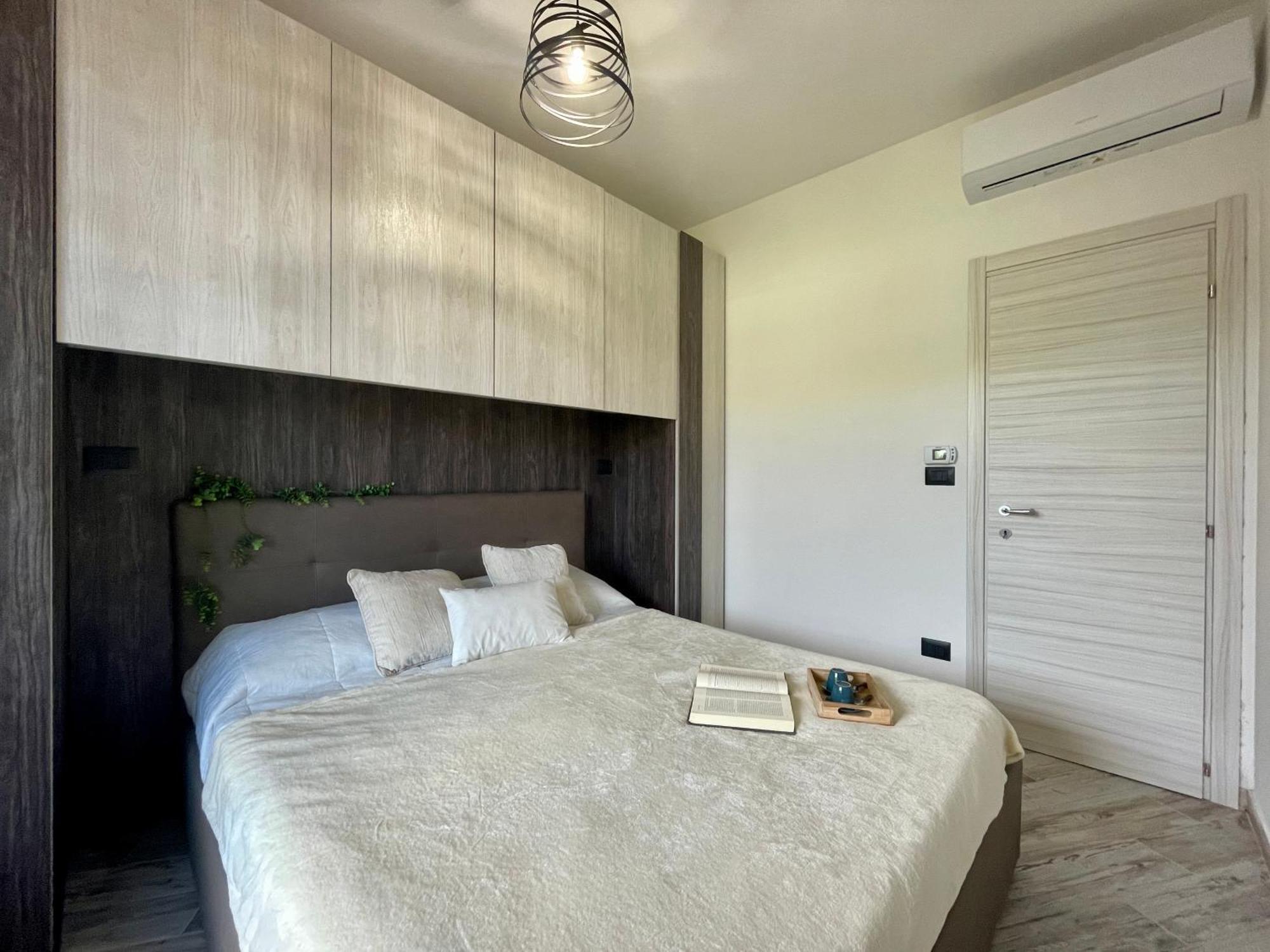 Il Gabbiano Bilocale Con Piscina, Garage E A/C. Apartment Loano Exterior photo