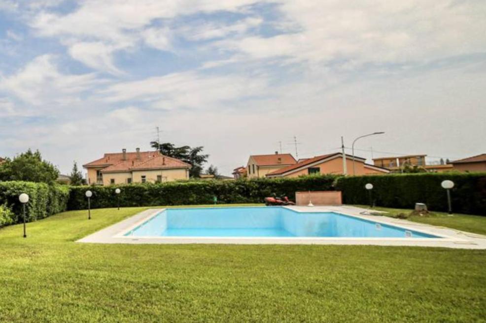 Il Gabbiano Bilocale Con Piscina, Garage E A/C. Apartment Loano Exterior photo